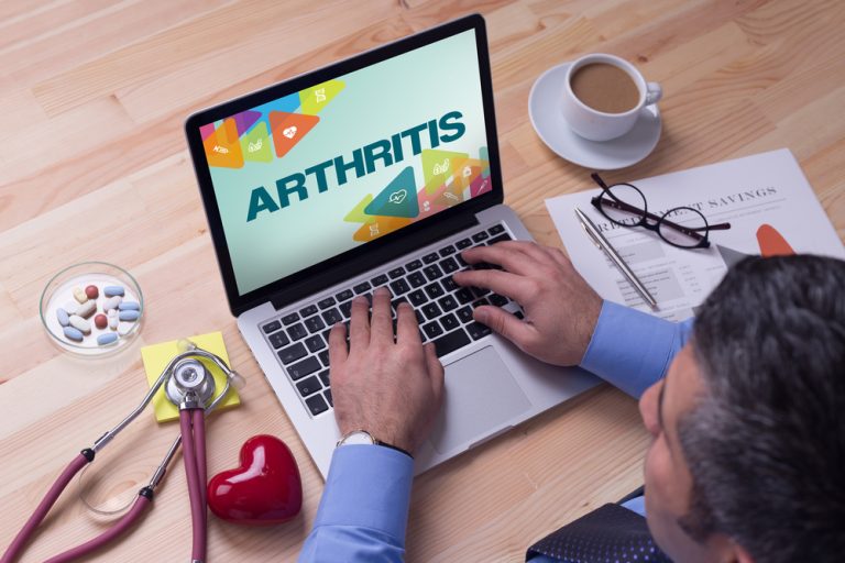 11-2-Vooral psychosociale factoren voorspellen functionele beperkingen bij reumatoïde artritis_356573585 11-2-Vooral psychosociale factoren voorspellen functionele beperkingen bij reumatoïde artritis_356573585