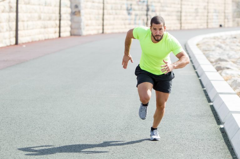 Looptraining op minimale snelheid VO2max. Looptraining op minimale snelheid VO2max.
