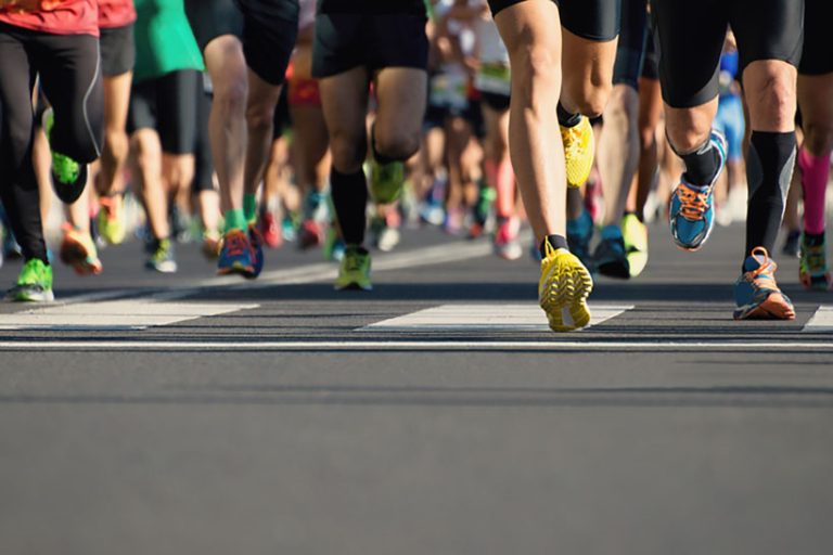 Marathon Marathon running in the light of evening