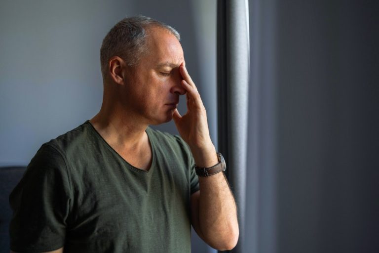 17-03-Acceptatie en commitment therapie (ACT) bij primaire hoofdpijn-iStock-1392295144 17-03-Acceptatie en commitment therapie (ACT) bij primaire hoofdpijn-iStock-1392295144