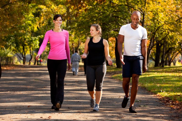 7_15_2_mindful-wandelen-stressreductie_40142764